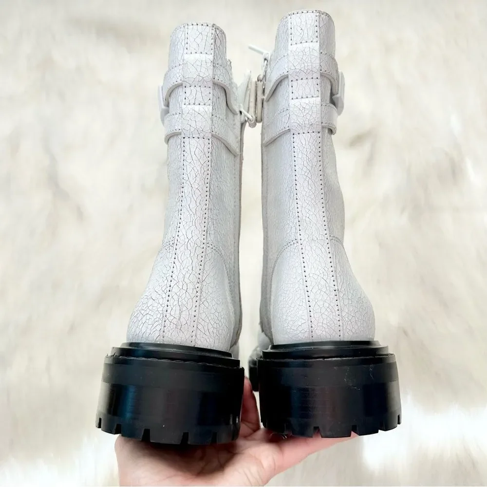 NWOB Tory Burch Women's T-Hardware Lace Up Combat Boots in White Crackle Size 8